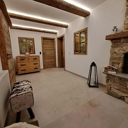 Apartment Luxus-apartment-vorderreit Gut *